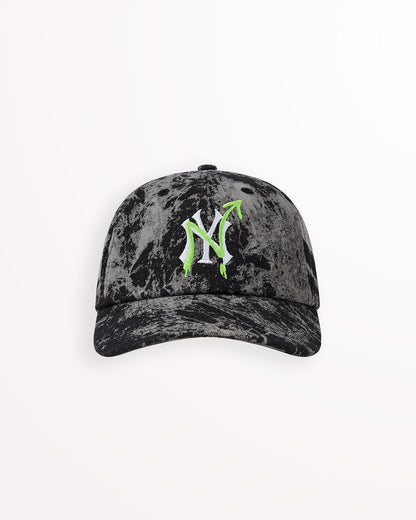 NYY Moon Dad Hat – Black Acid Wash
