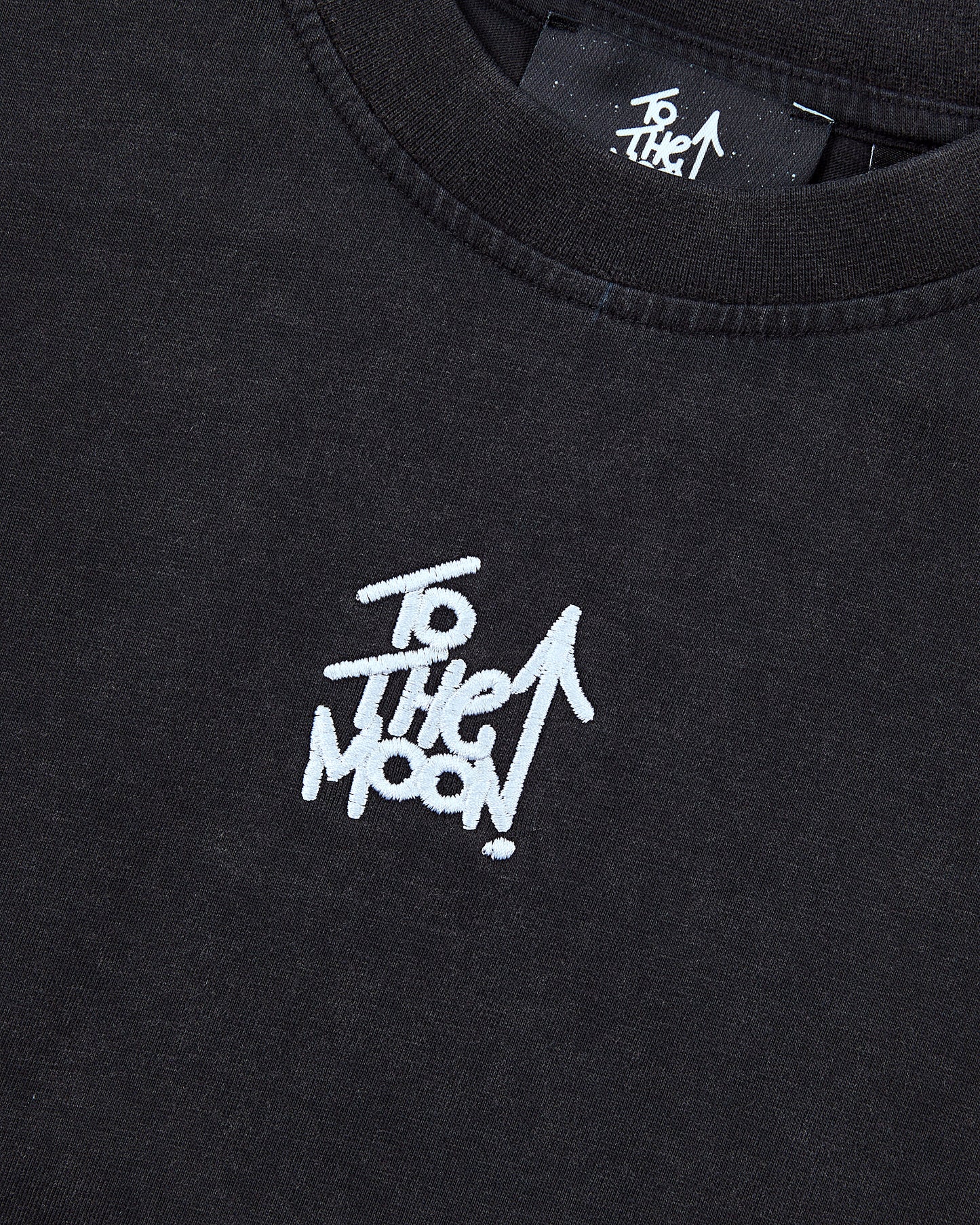 Arrow Trim Crop Tee – Obsidian