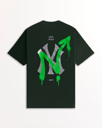 NY Yankees Spray Tag Tee - Green